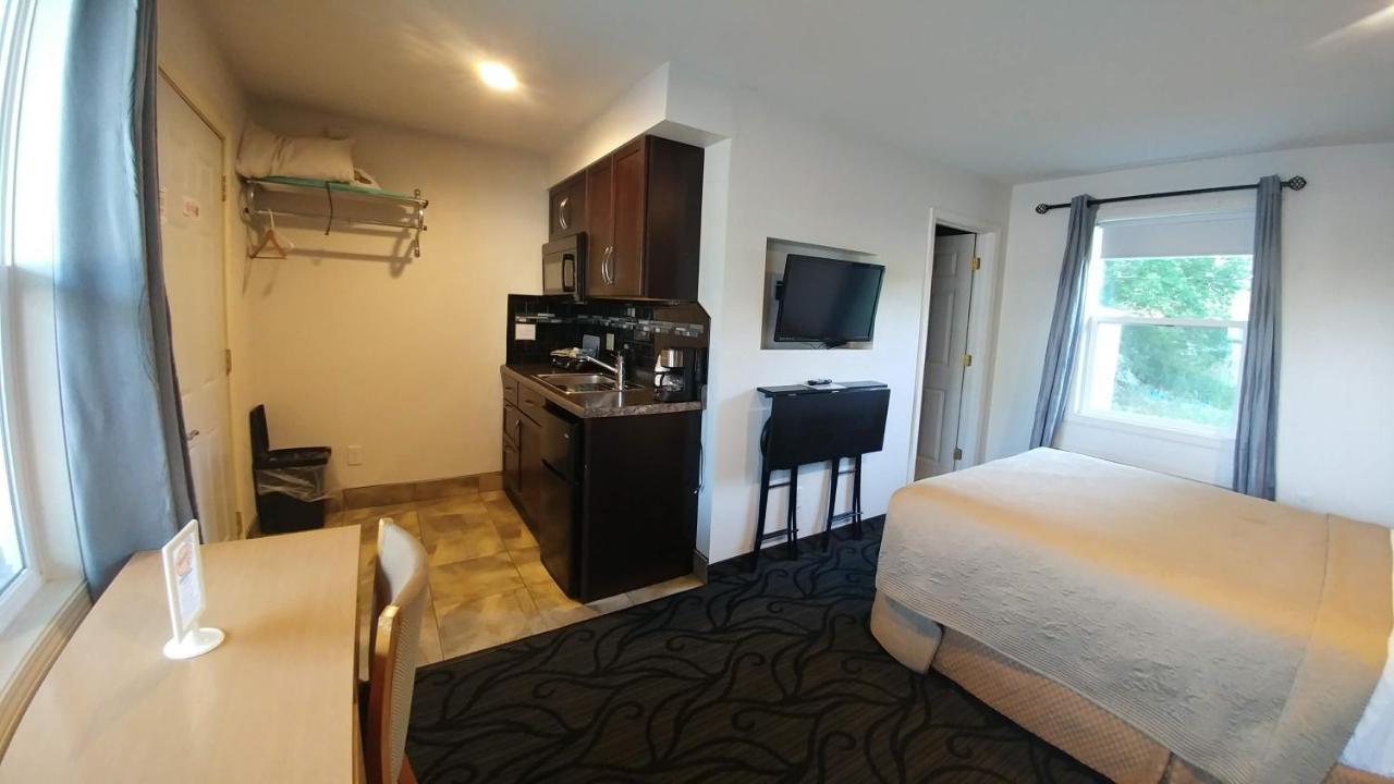 Motel 57 Sturgeon Bay Εξωτερικό φωτογραφία