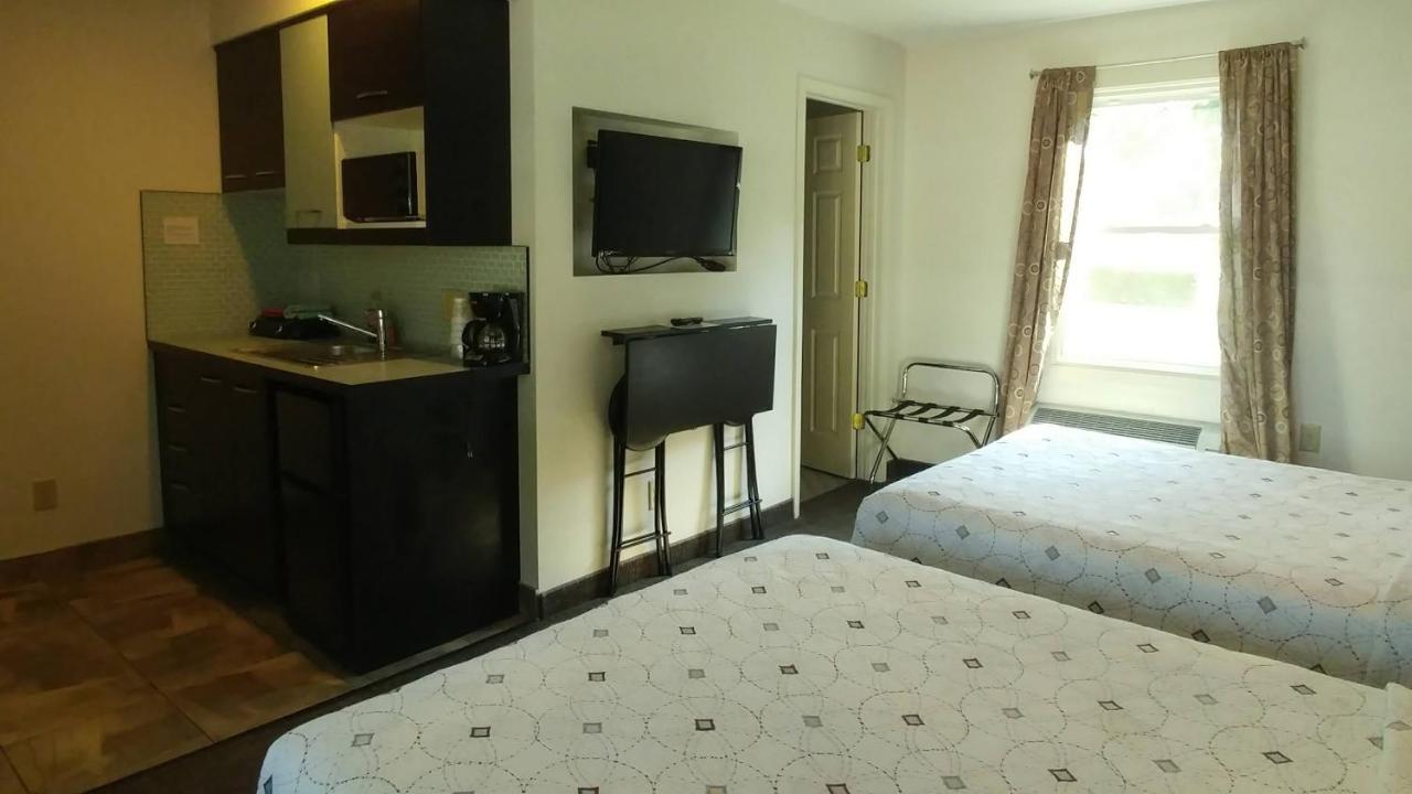 Motel 57 Sturgeon Bay Εξωτερικό φωτογραφία